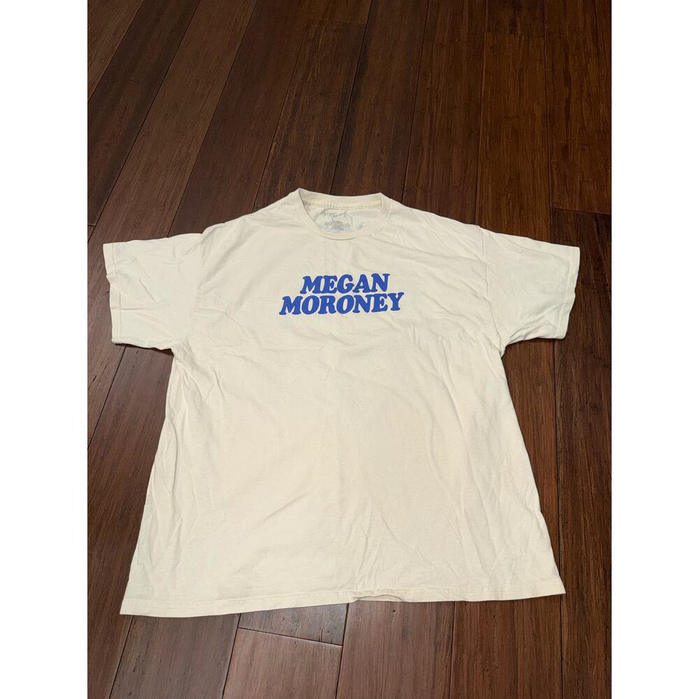 "How Sweet It Is to Be So Indifferent" tee Megan Moroney XL